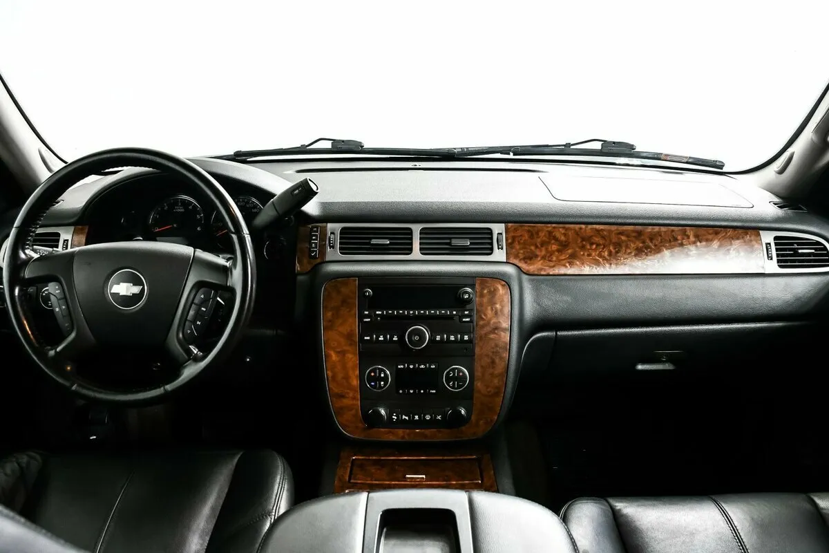 Chevrolet Tahoe III — фото 5