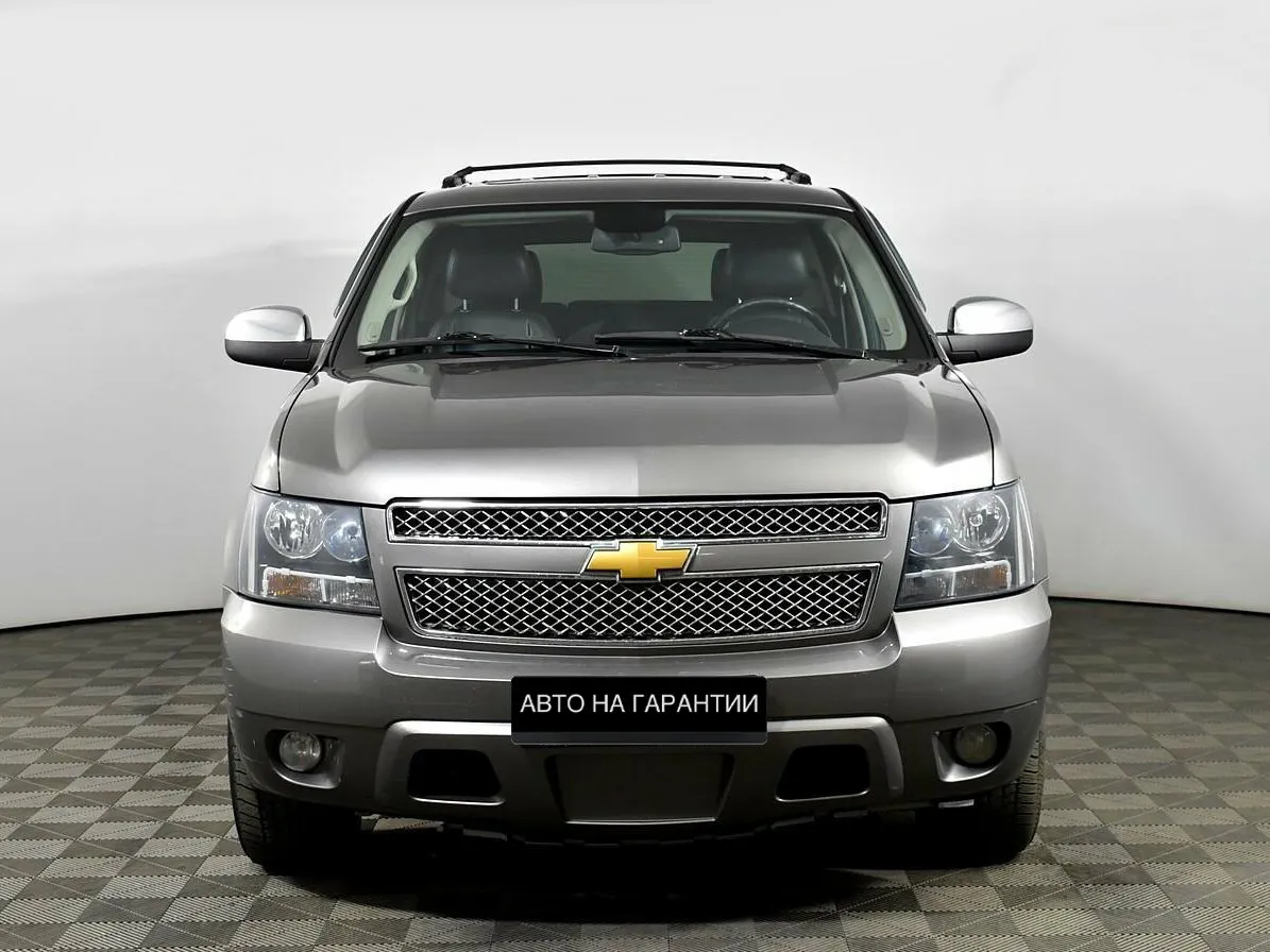 Chevrolet Tahoe III · LTZ — фото 2
