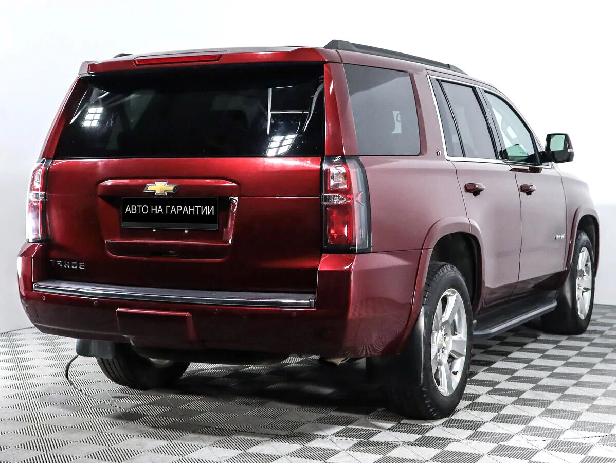 Chevrolet Tahoe IV · LT — фото 3