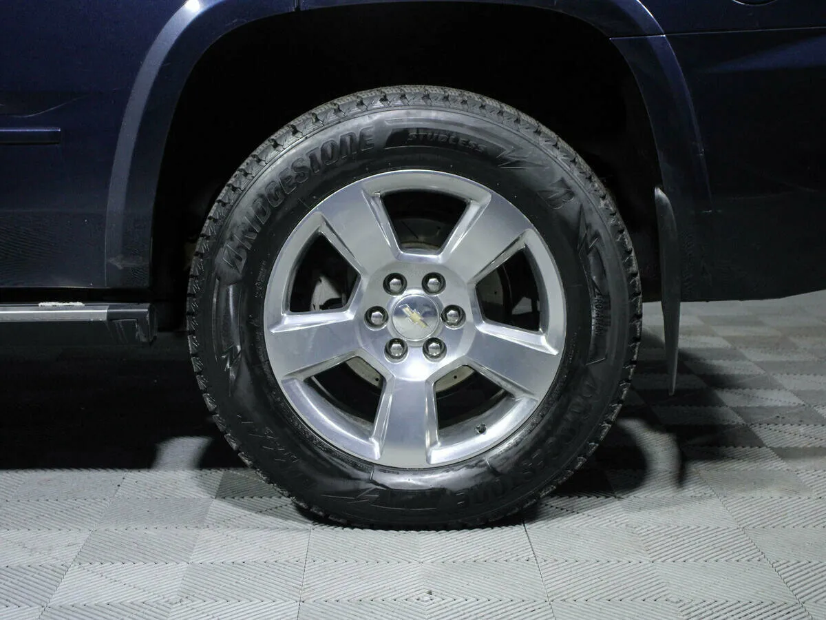 Chevrolet Tahoe IV · LE (Limited Edition) — фото 4