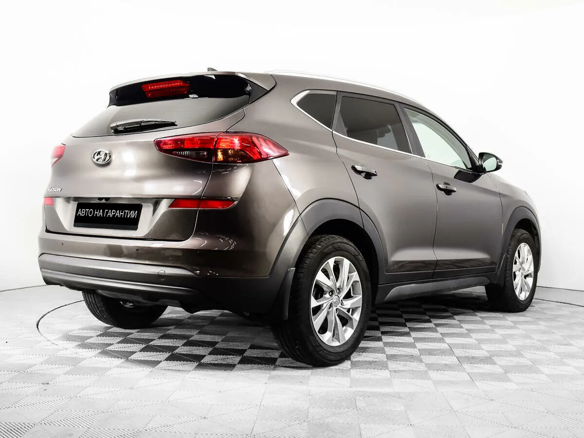 Hyundai Tucson III Рестайлинг · Black&Brown — фото 2