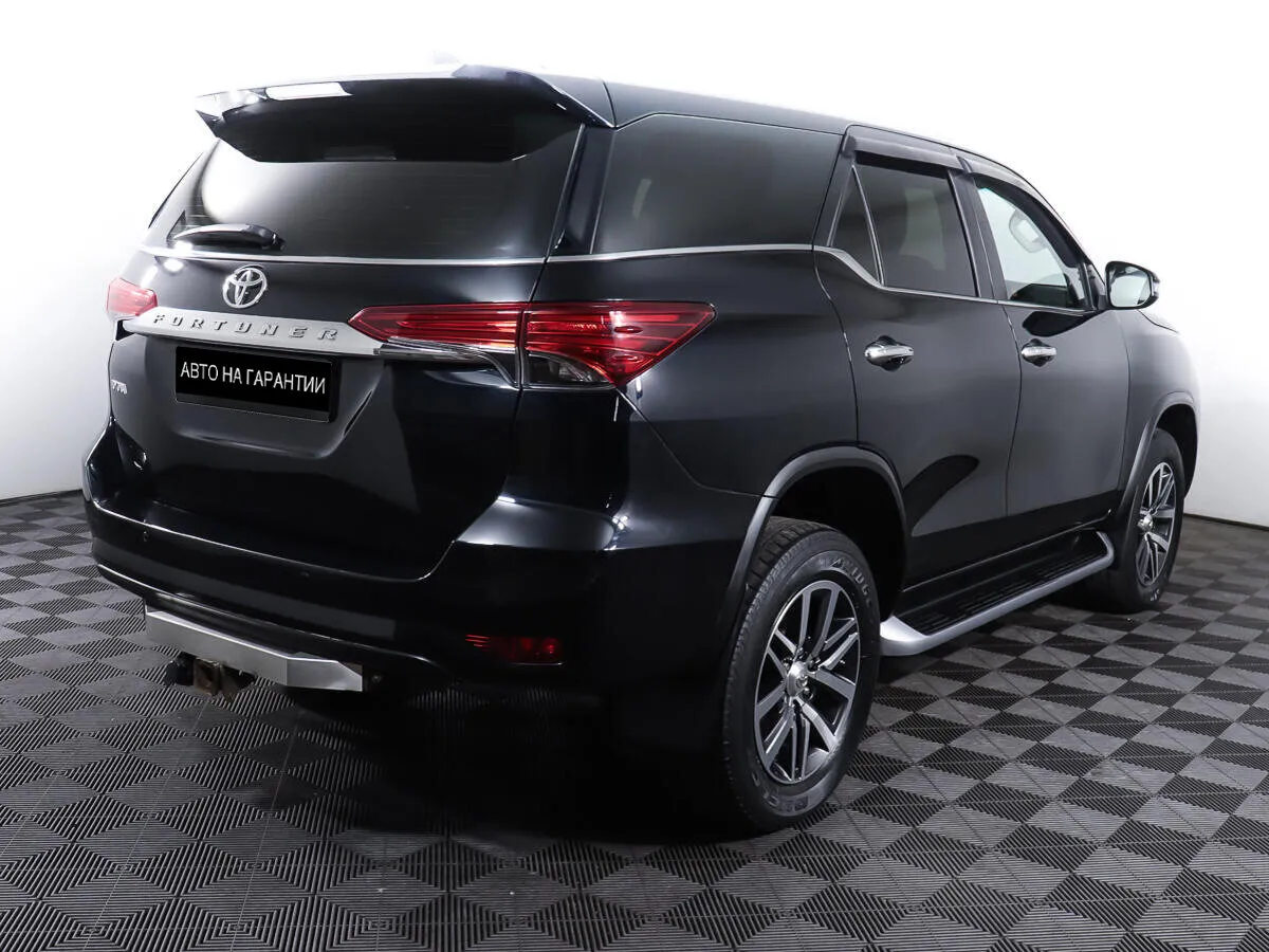 Toyota Fortuner II · TRD — фото 5