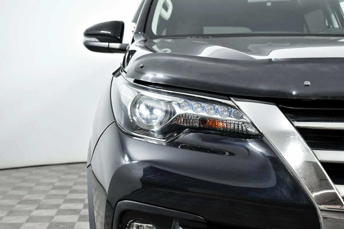 Toyota Fortuner II · Элеганс — фото 5