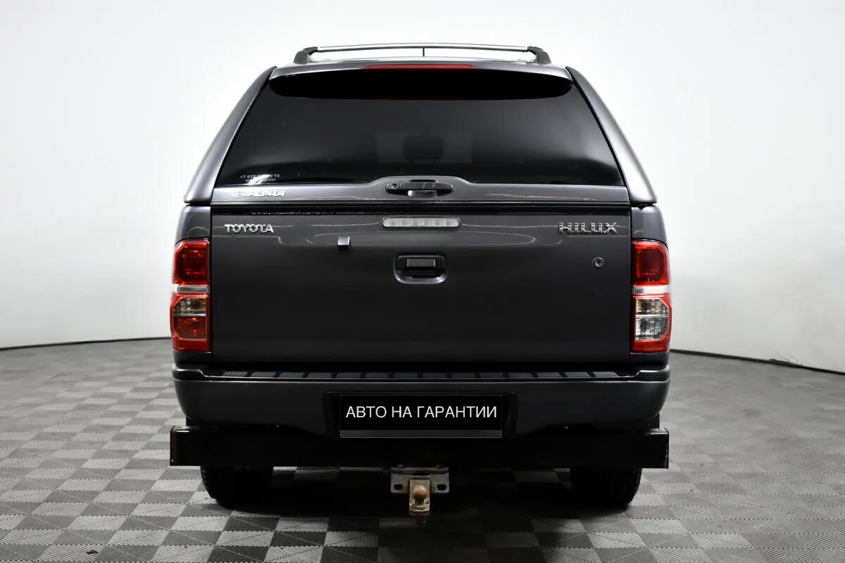Toyota Hilux VII Рестайлинг — фото 4