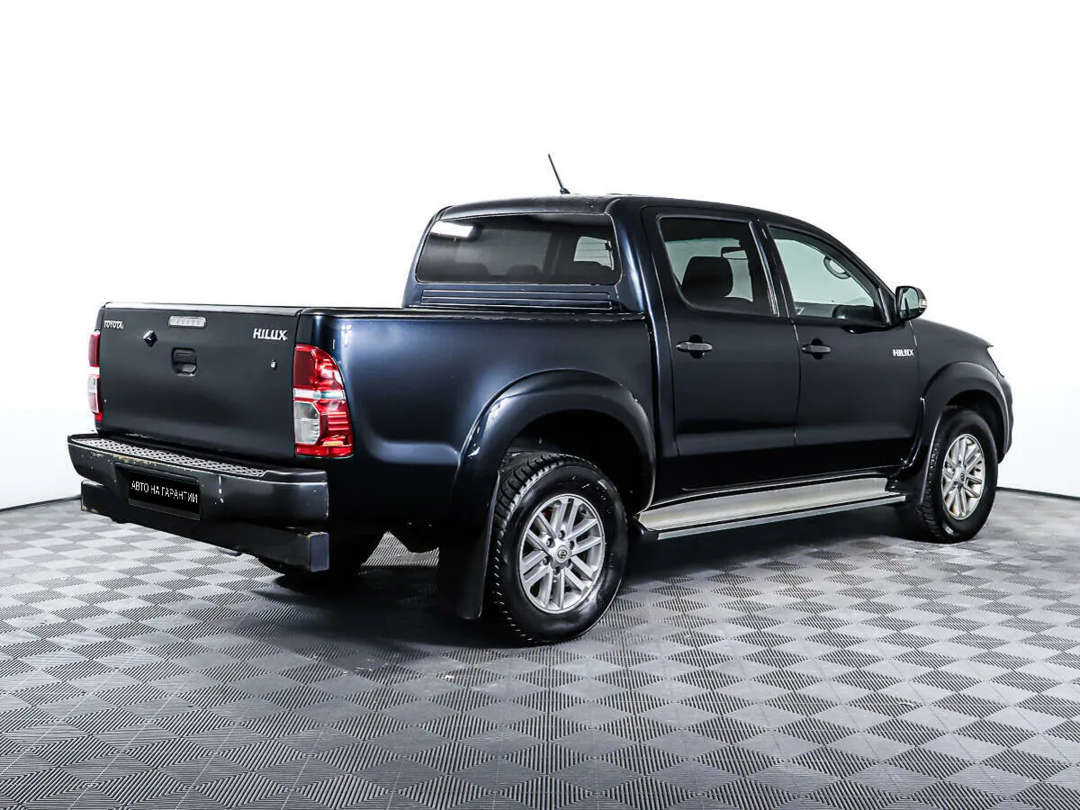 Toyota Hilux VII Рестайлинг · Престиж — фото 3