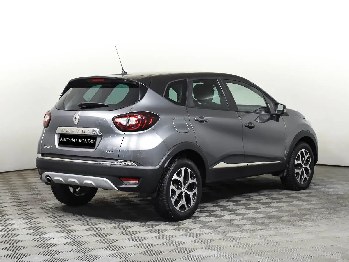 Renault Kaptur I · Drive — фото 5