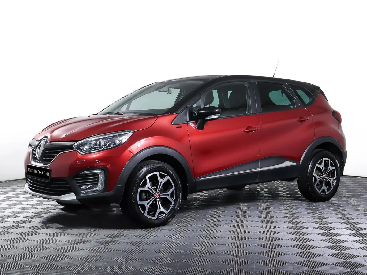 Renault Kaptur I · Play