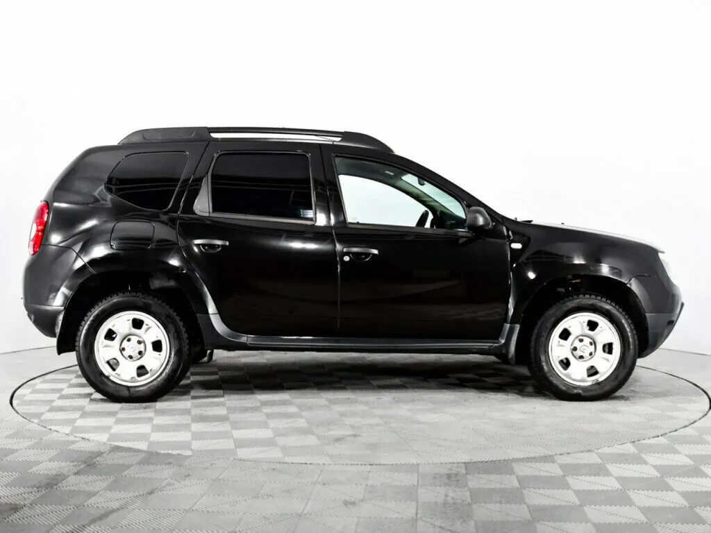 Renault Duster I · Expression — фото 4