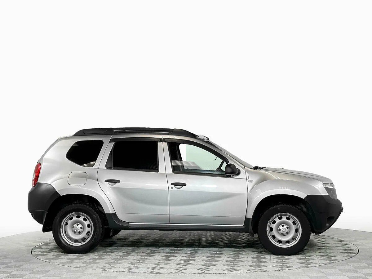 Renault Duster I · Expression — фото 4