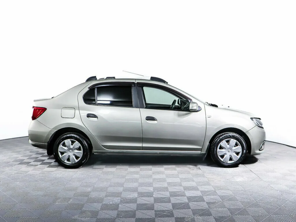 Renault Logan II · Confort — фото 4