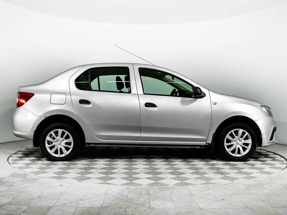 Renault Logan II Рестайлинг · Access — фото 4
