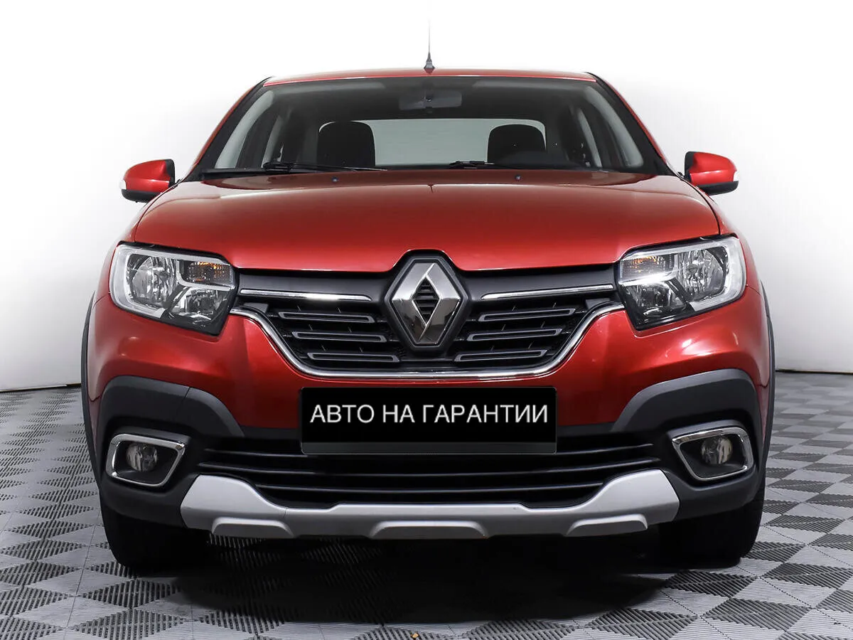 Renault Logan II Рестайлинг · Stepway Drive — фото 2