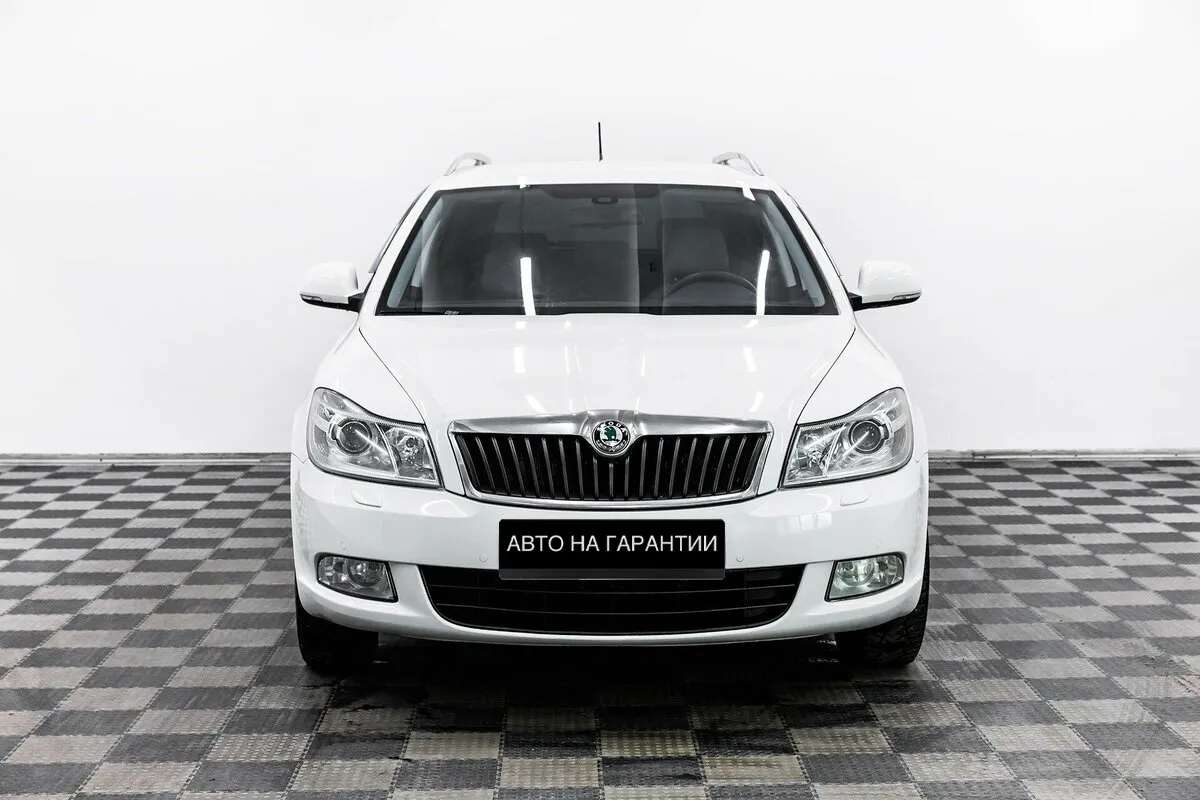 Skoda Octavia II (A5) Рестайлинг · Elegance — фото 2