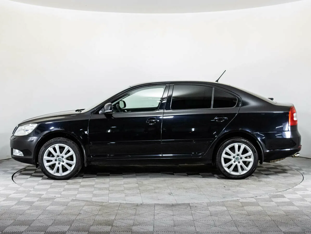 Skoda Octavia II (A5) Рестайлинг · Ambition — фото 3