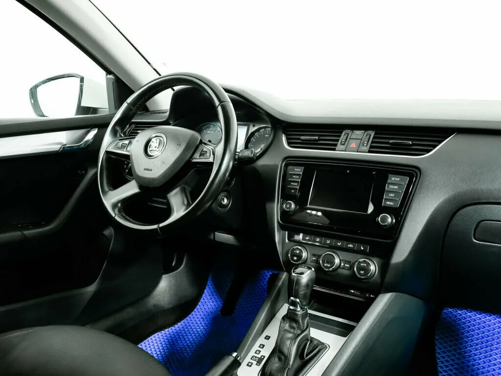 Skoda Octavia III (A7) · Elegance — фото 5