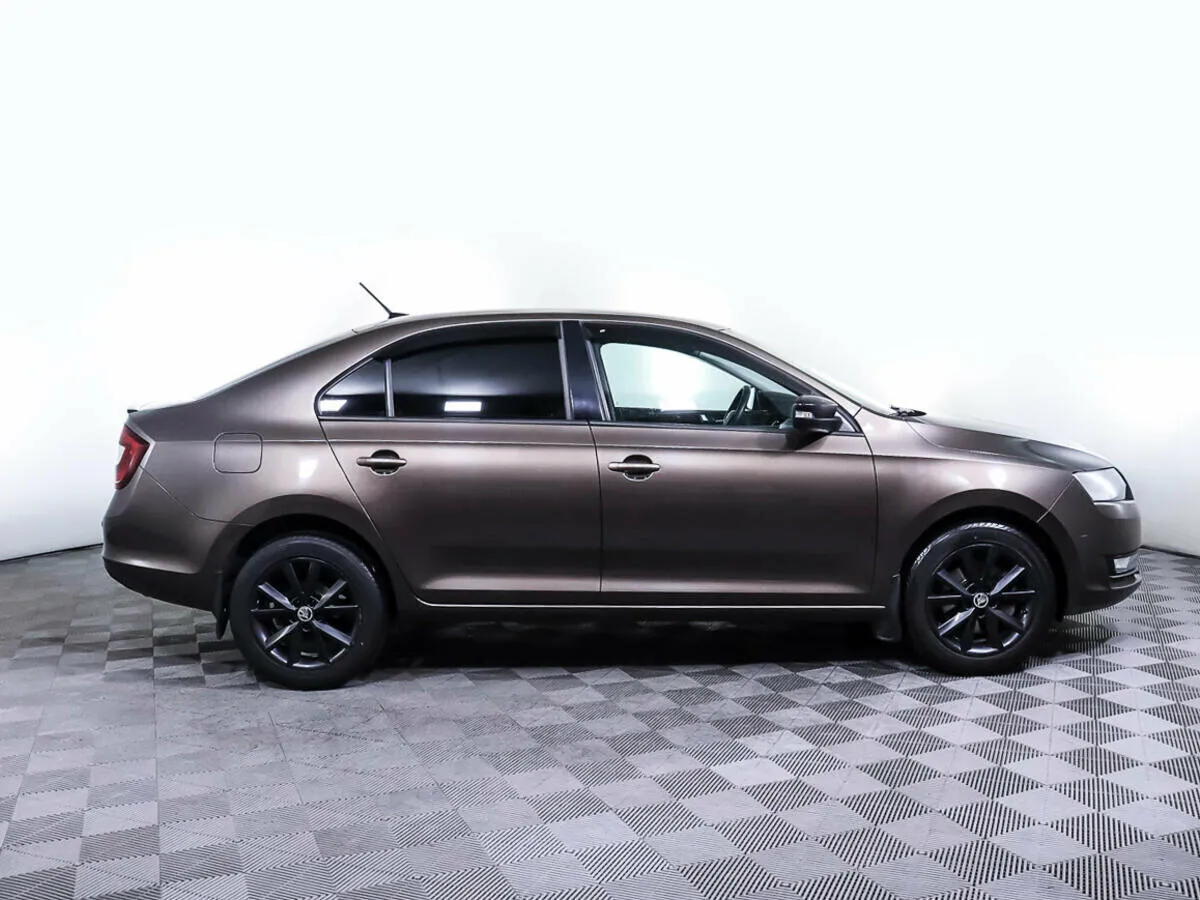 Skoda Rapid I Рестайлинг · Ambition — фото 4