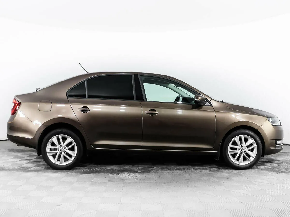Skoda Rapid I Рестайлинг · Ambition — фото 4