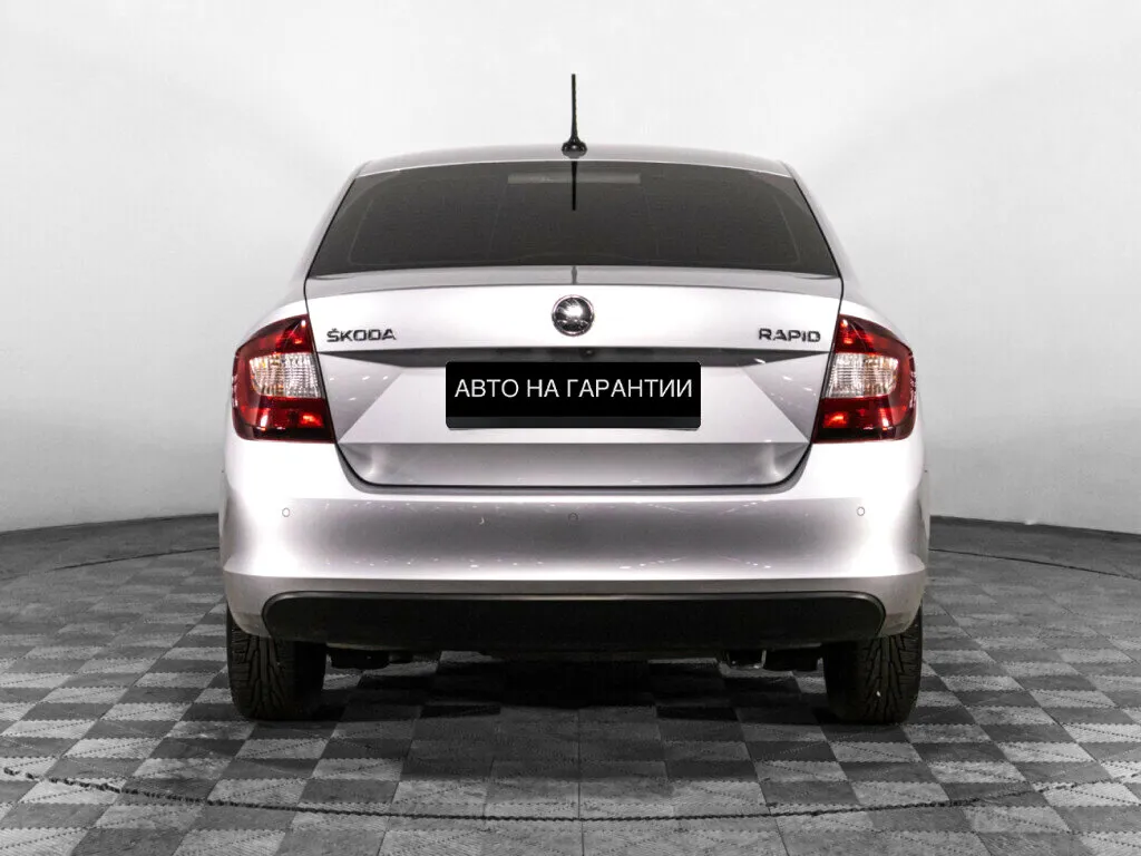 Skoda Rapid I Рестайлинг · Style — фото 4