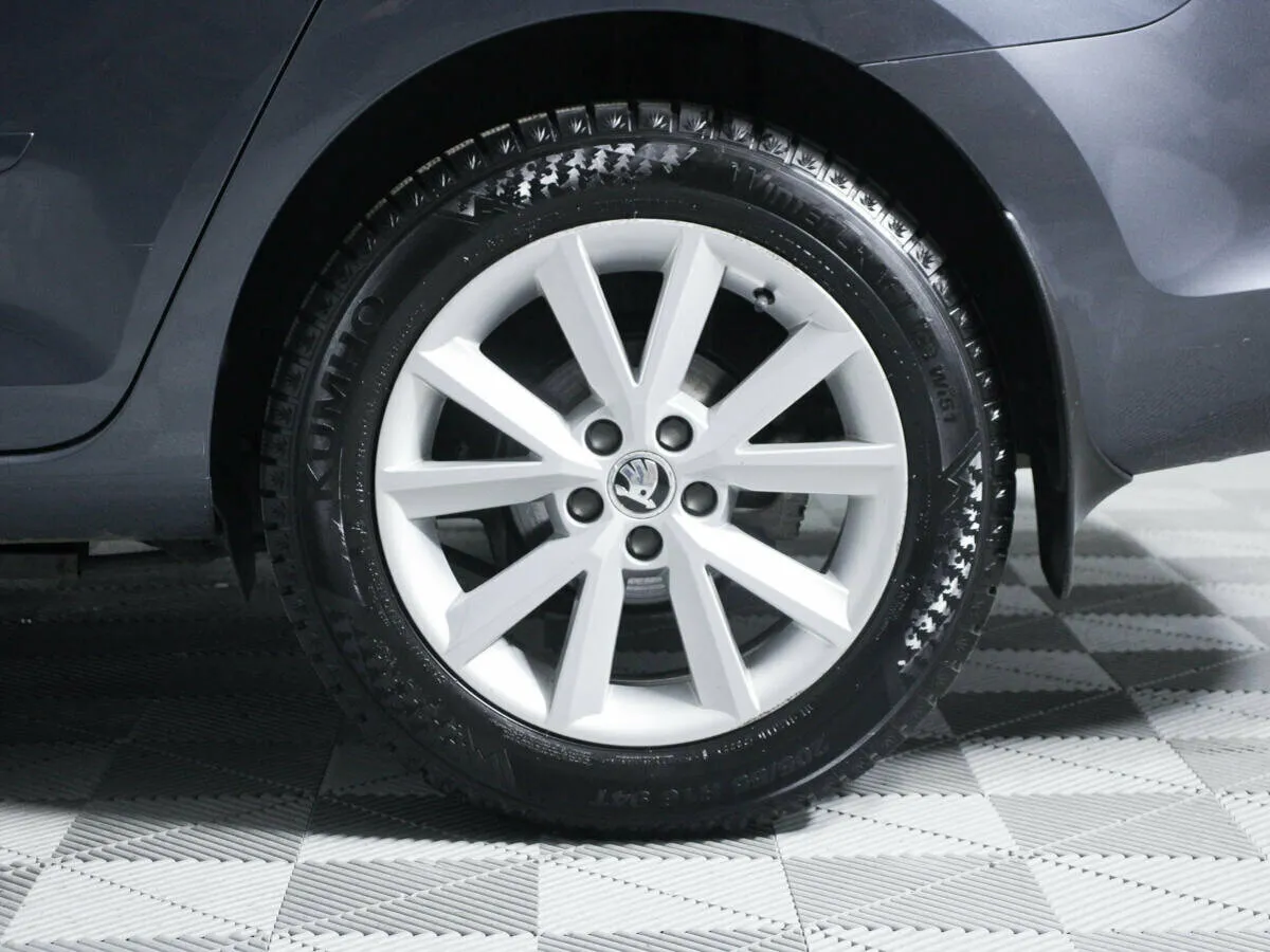 Skoda Rapid I · Ambition — фото 5