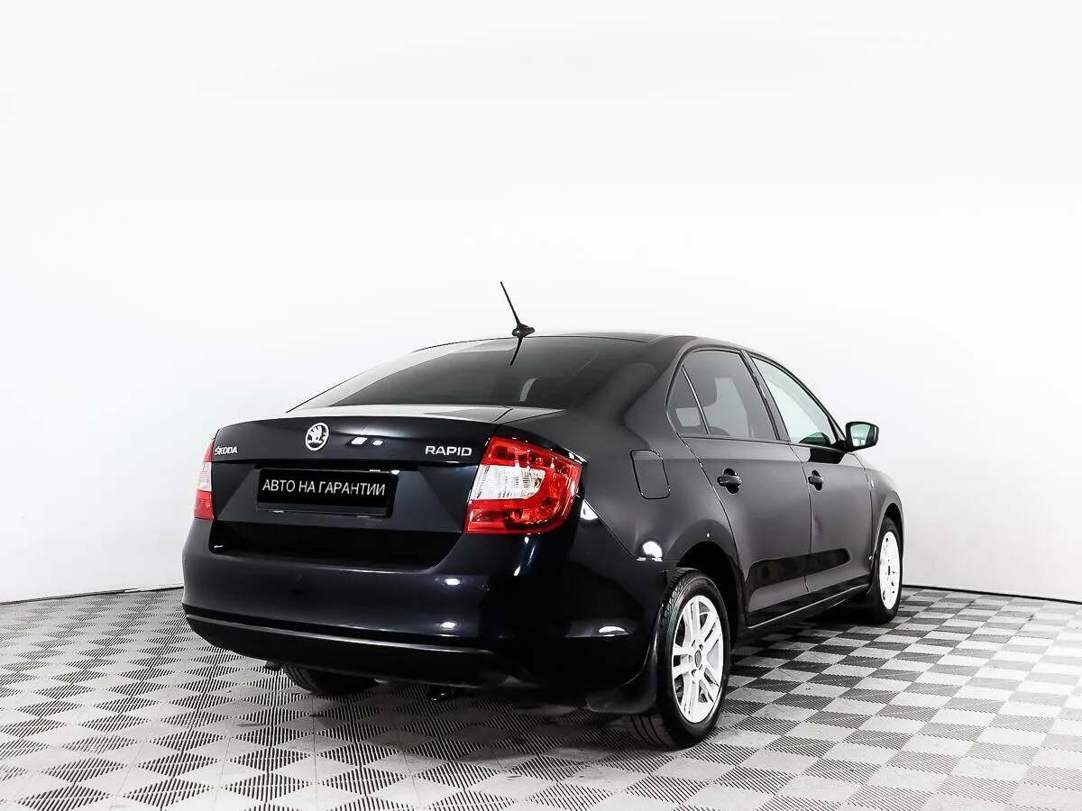 Skoda Rapid I · Ambition — фото 3