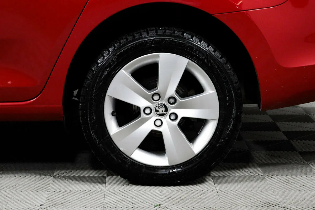 Skoda Rapid I Рестайлинг · Ambition — фото 5