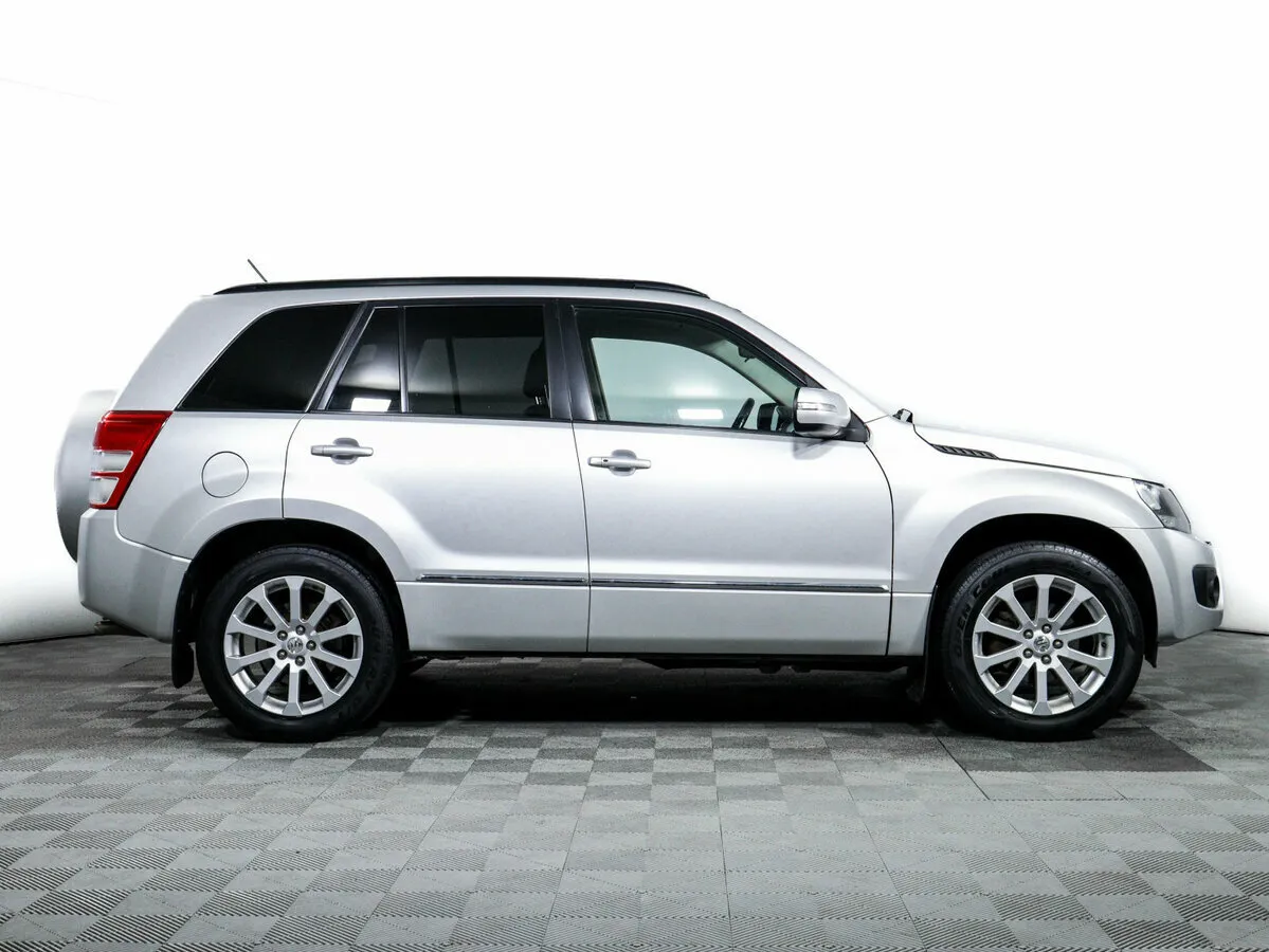 Suzuki Grand Vitara II Рестайлинг 2 · JLX-E — фото 3