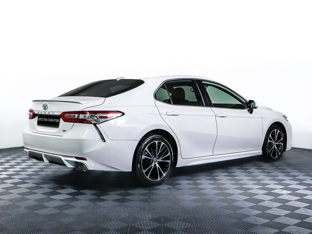 Toyota Camry VIII (XV70) — фото 5
