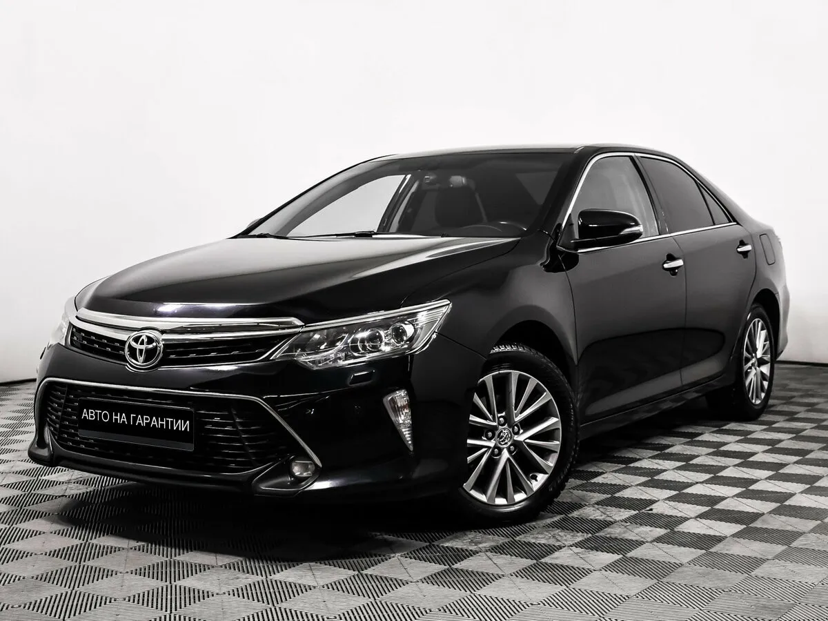 Toyota Camry VII (XV50) Рестайлинг 2 · Exclusive