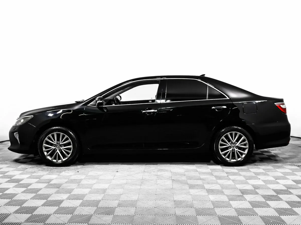Toyota Camry VII (XV50) Рестайлинг 2 · Exclusive — фото 3
