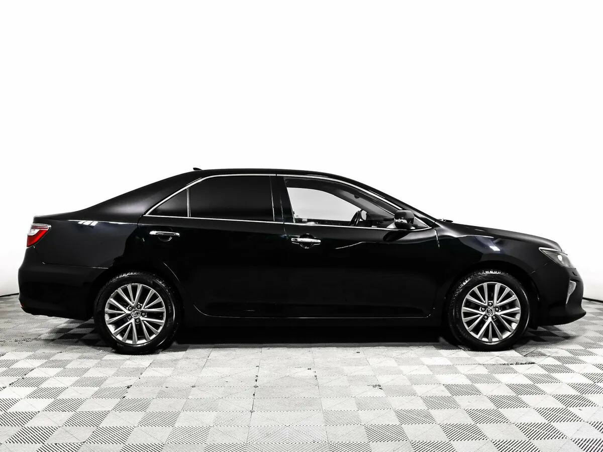 Toyota Camry VII (XV50) Рестайлинг 2 · Exclusive — фото 4