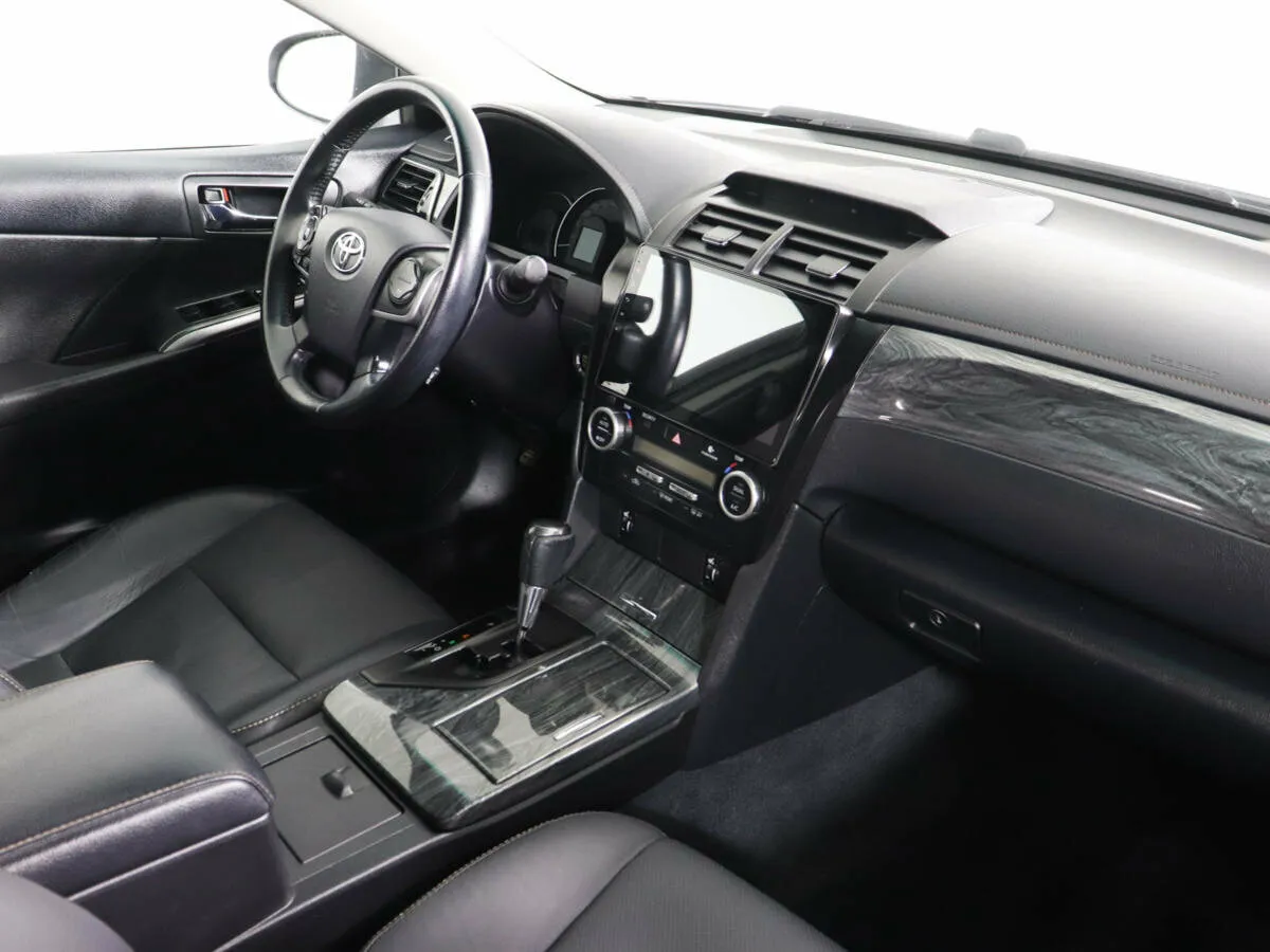 Toyota Camry VII (XV50) · Комфорт — фото 5