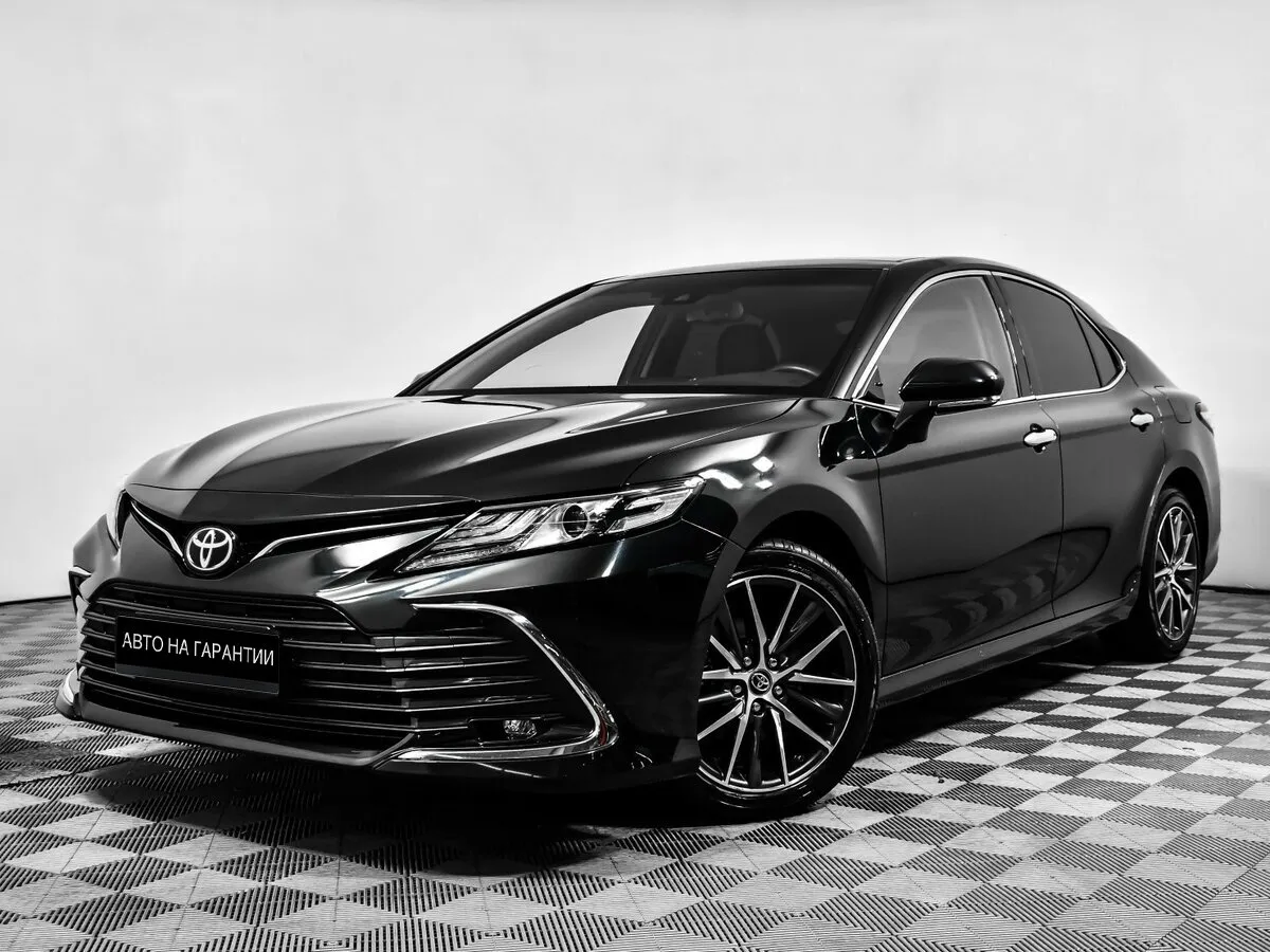 Toyota Camry VIII (XV70) Рестайлинг · Luxury