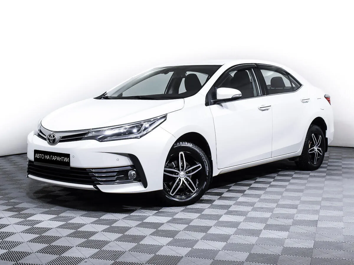 Toyota Corolla XI (E160, E170, E180) Рестайлинг 1 · Престиж