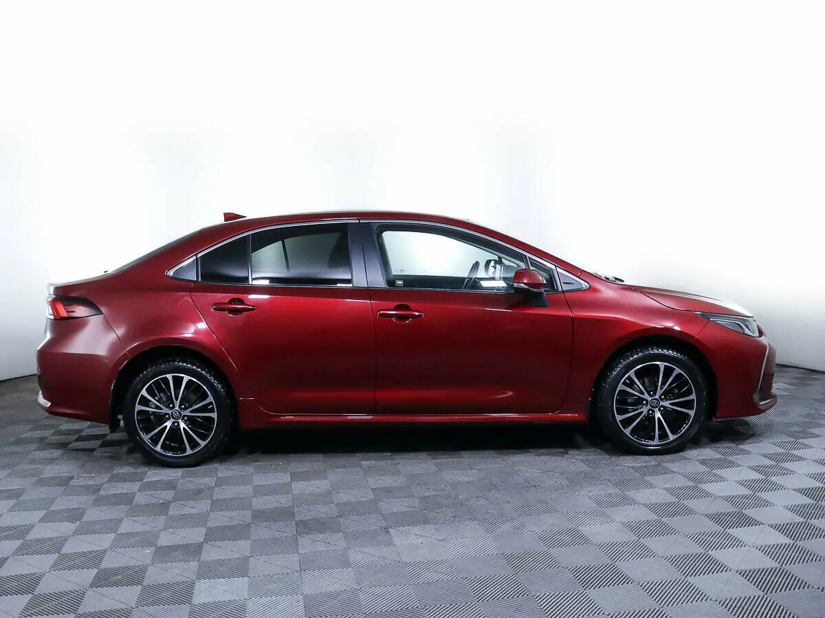 Toyota Corolla XII (E210) · GR Sport — фото 4