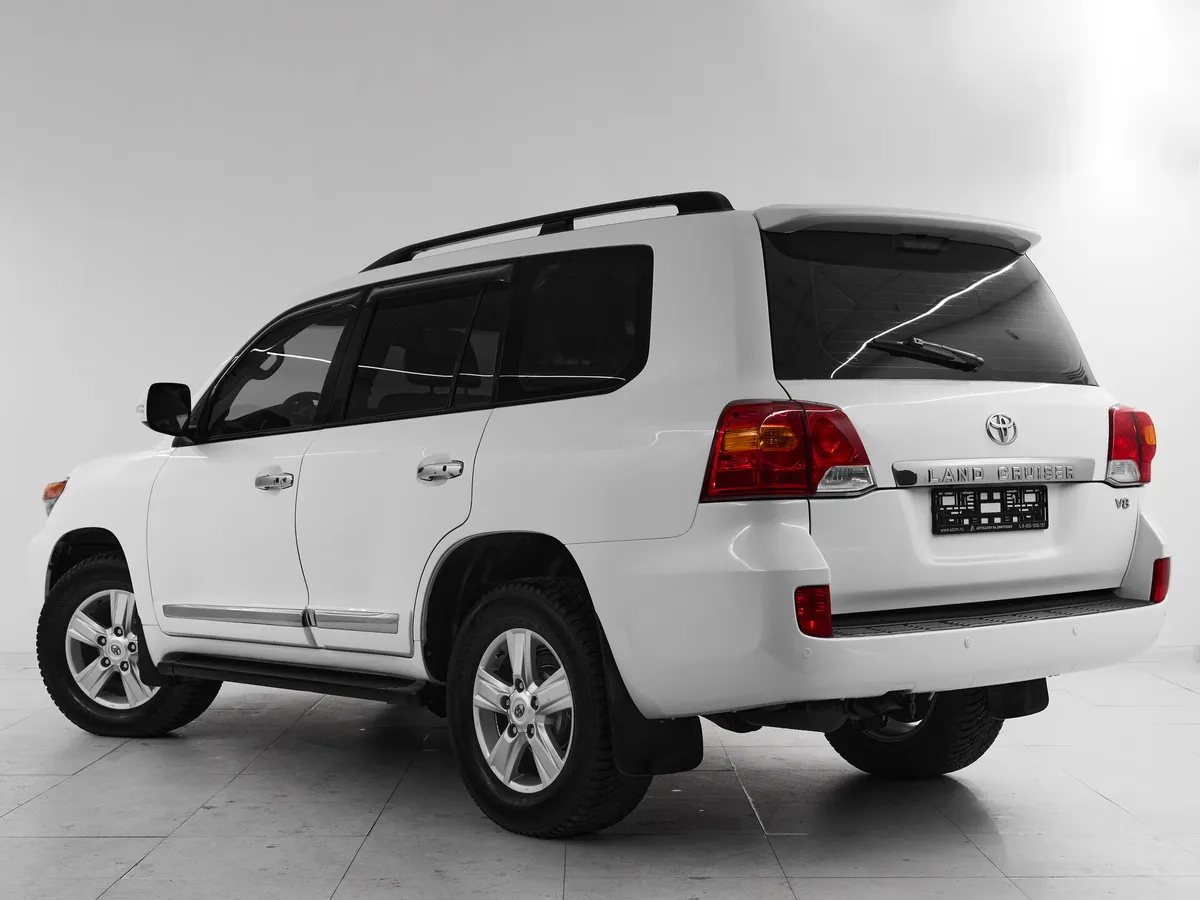 Toyota Land Cruiser 200 Series Рестайлинг 1 · SE «Brownstone» (5 мест) — фото 4