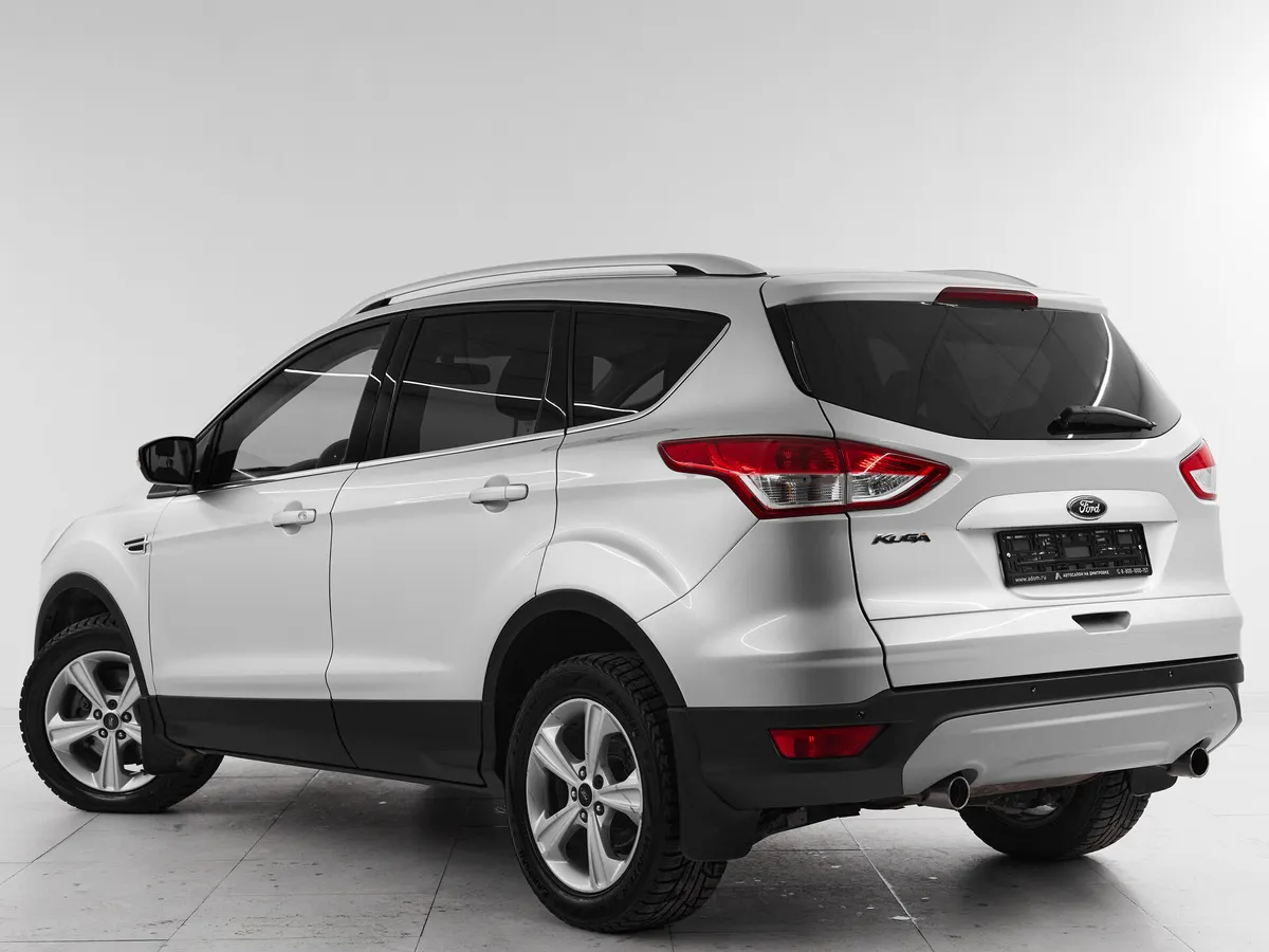Ford Kuga II · Titanium — фото 4