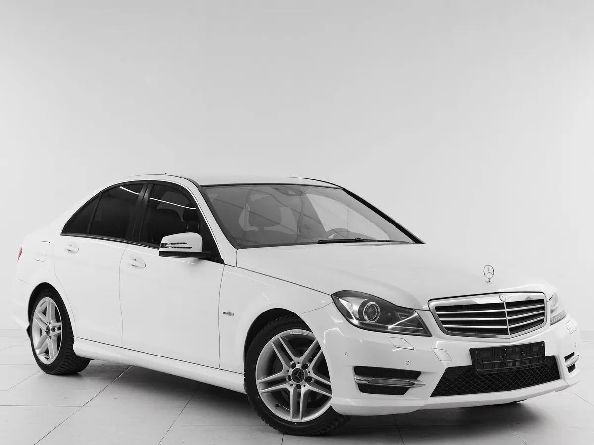 Mercedes-Benz C-Класс III (W204) Рестайлинг · C 180 — фото 3