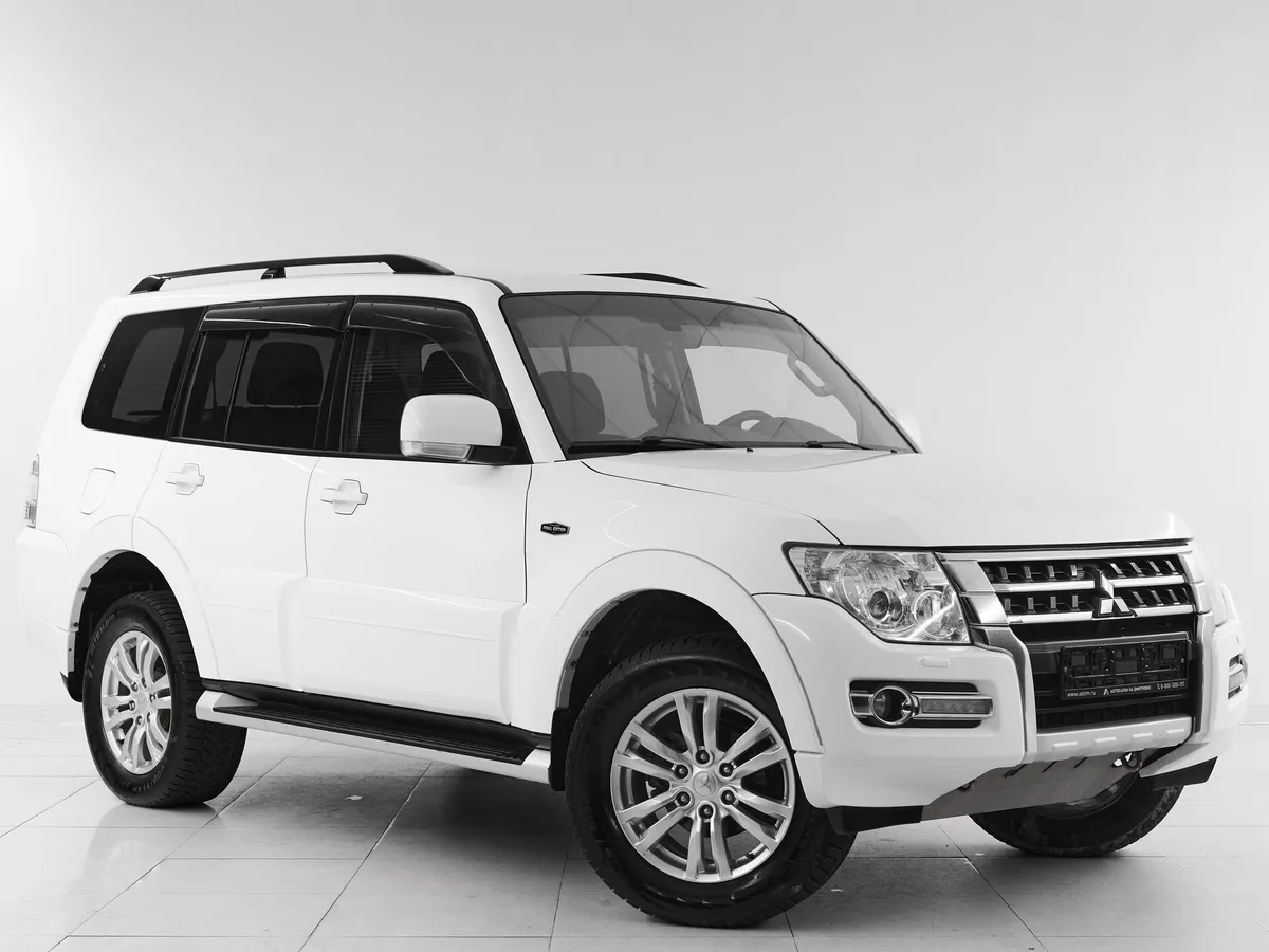 Mitsubishi Pajero IV Рестайлинг 2 · Instyle — фото 3