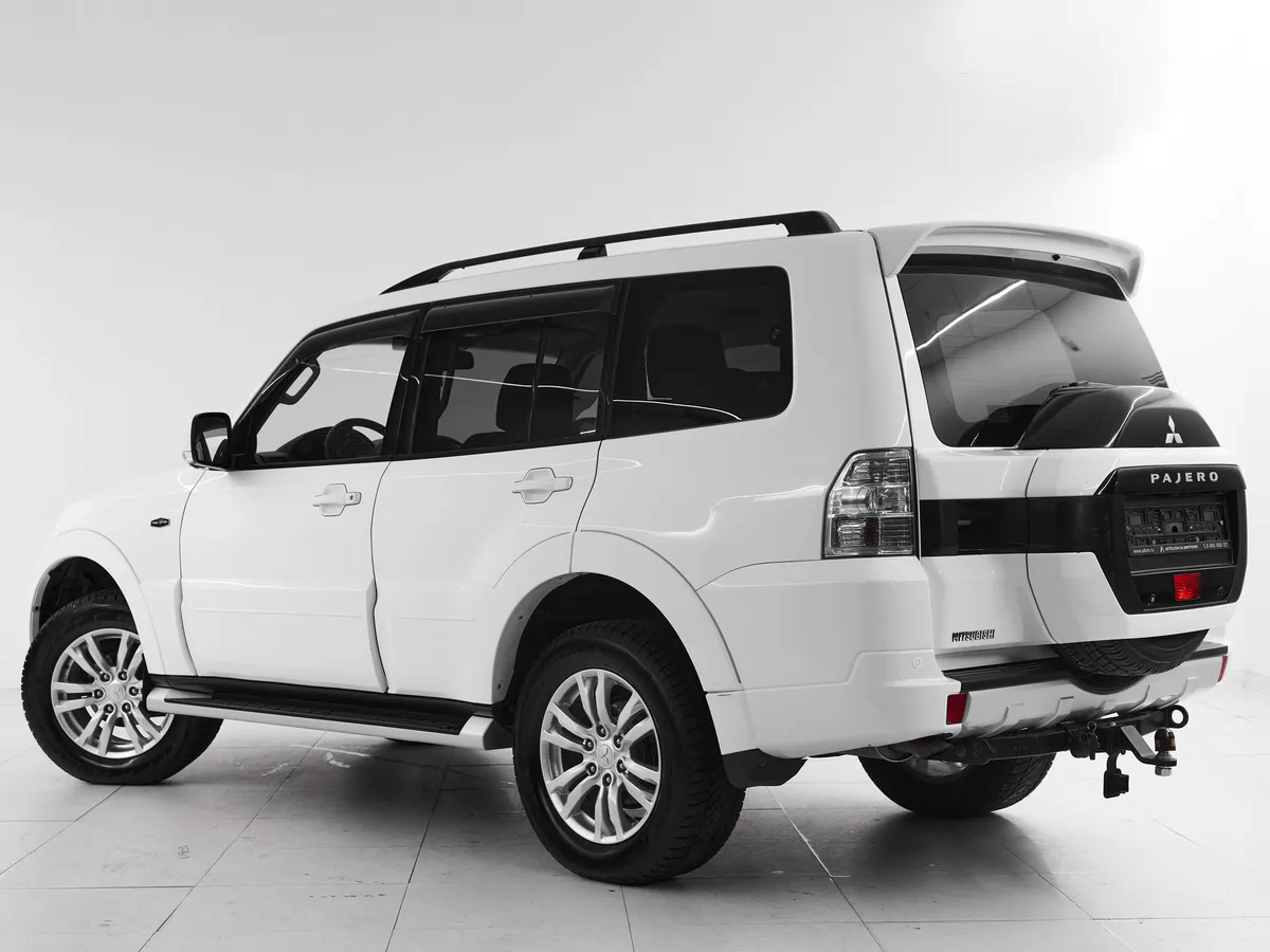 Mitsubishi Pajero IV Рестайлинг 2 · Instyle — фото 4