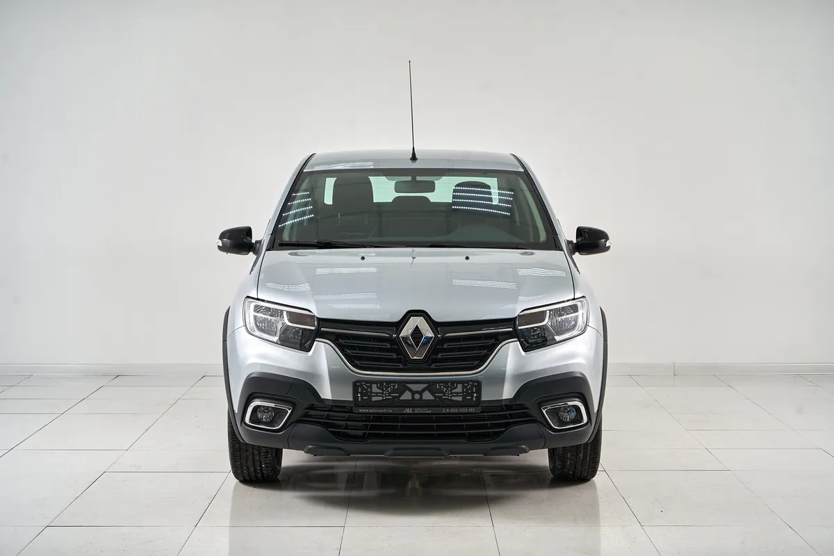 Renault Logan II Рестайлинг · Stepway Life — фото 2