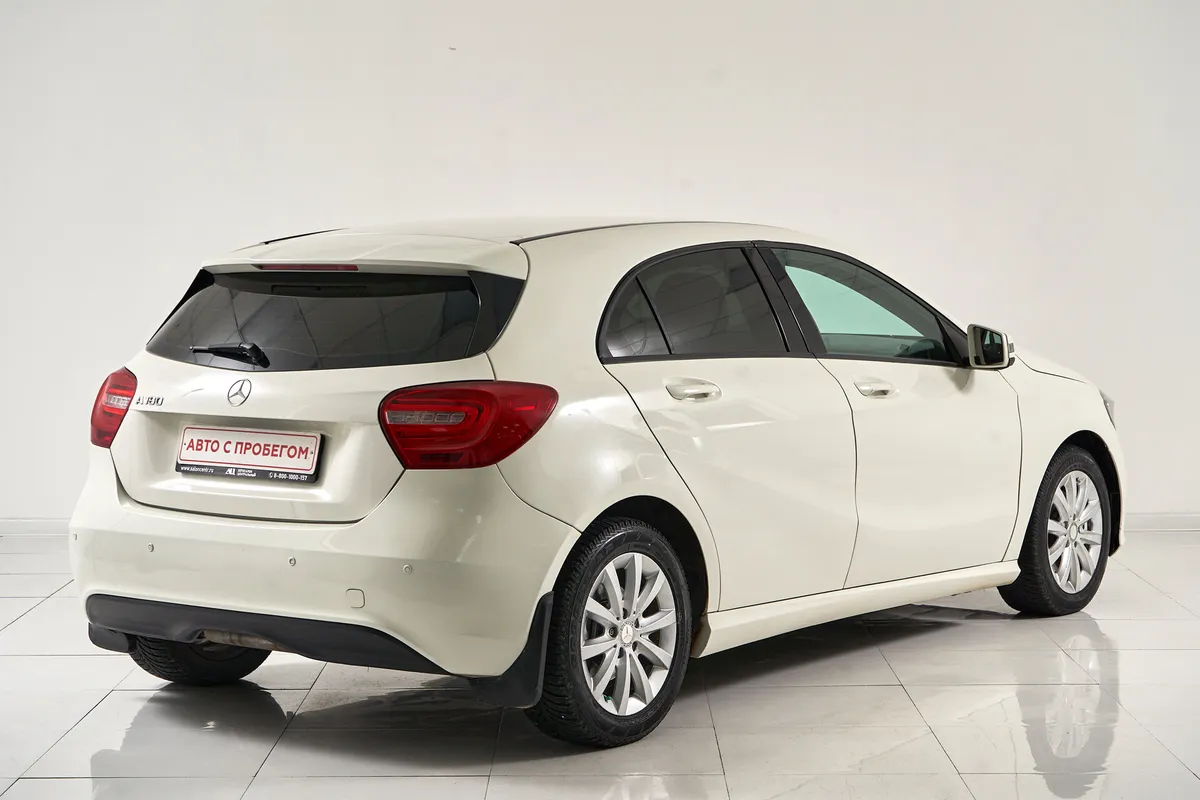 Mercedes-Benz A-Класс III (W176) · A180 — фото 5