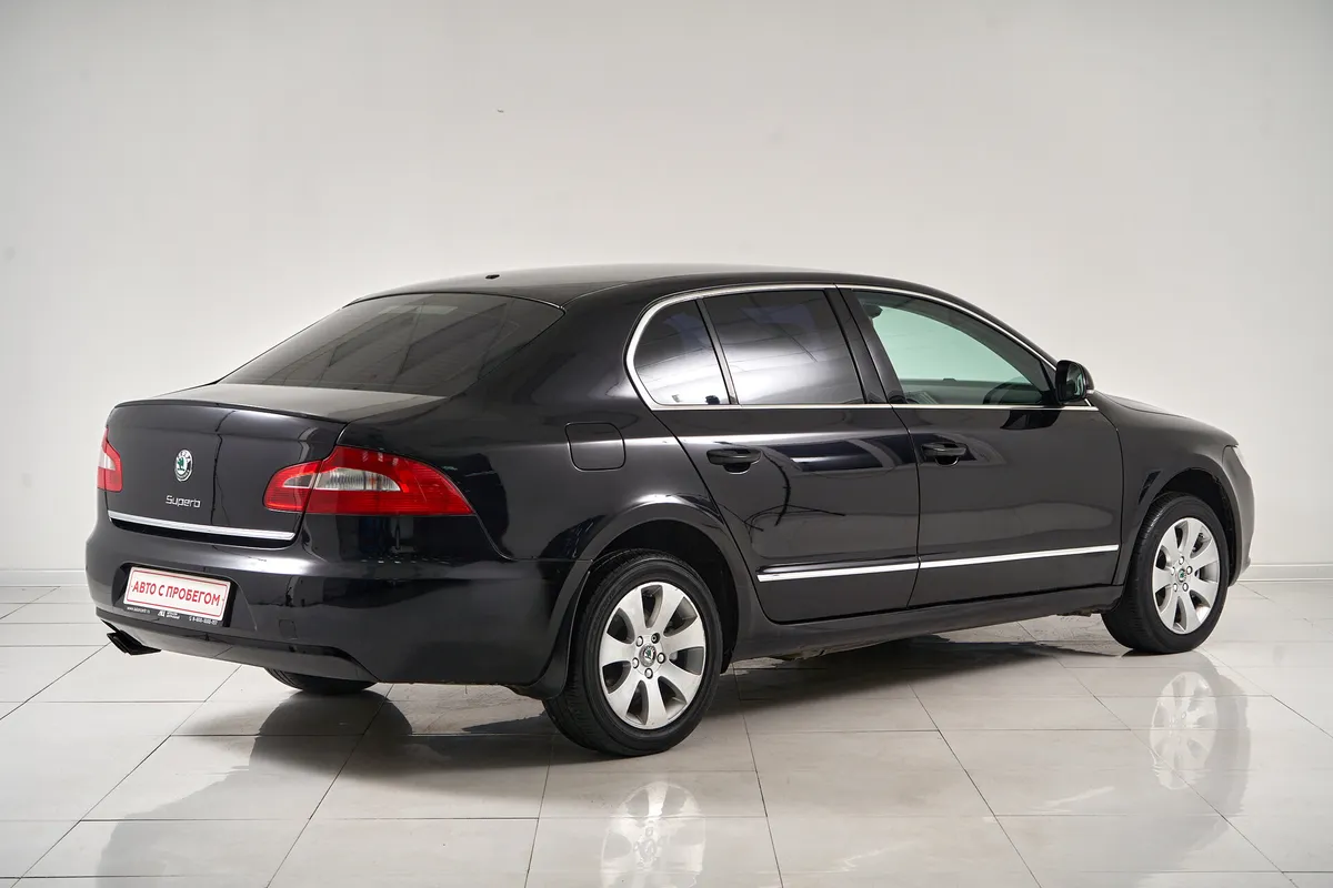 Skoda Superb II — фото 5