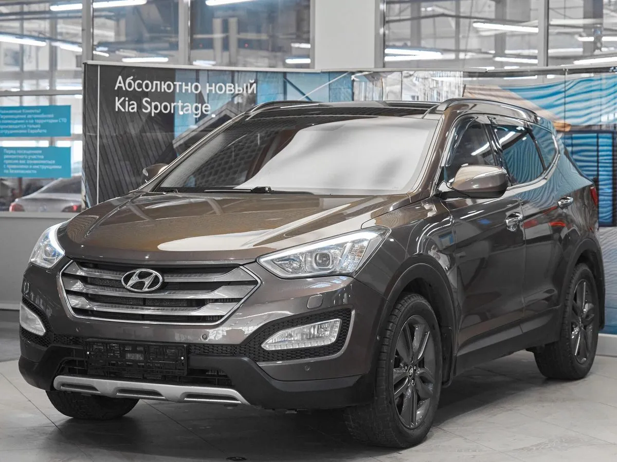 Hyundai Santa Fe III · Dynamic + High-Tech