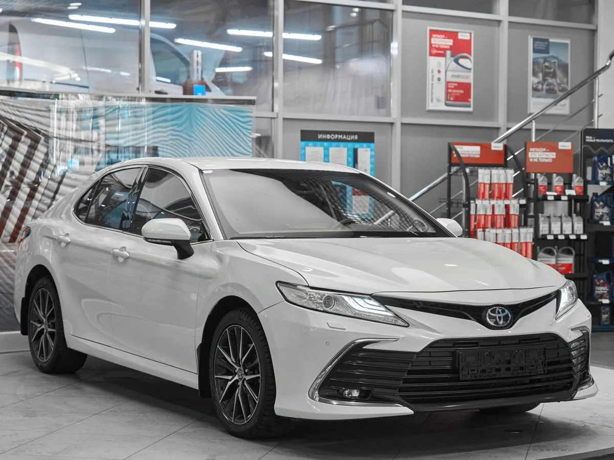 Toyota Camry VIII (XV70) Рестайлинг · Престиж Safety — фото 2