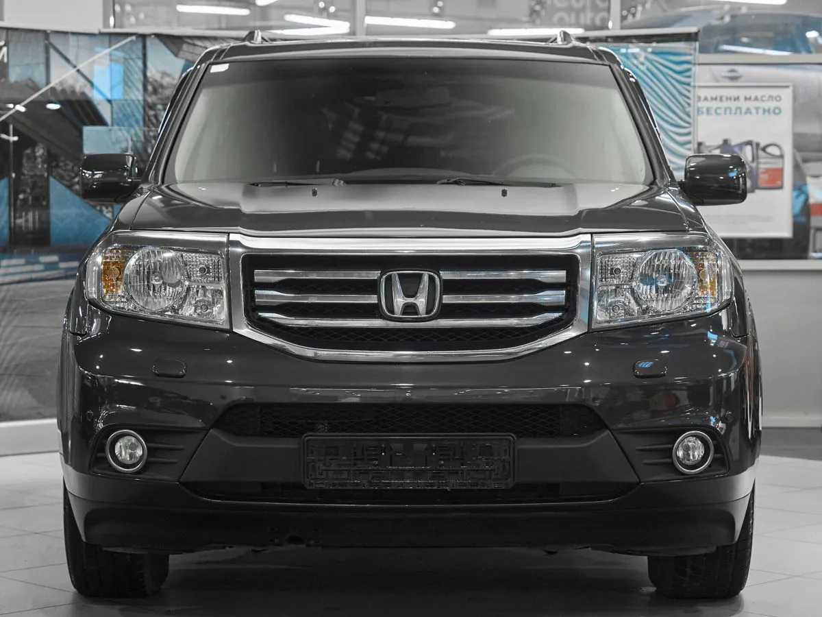 Honda Pilot II Рестайлинг · Executive Navi — фото 2