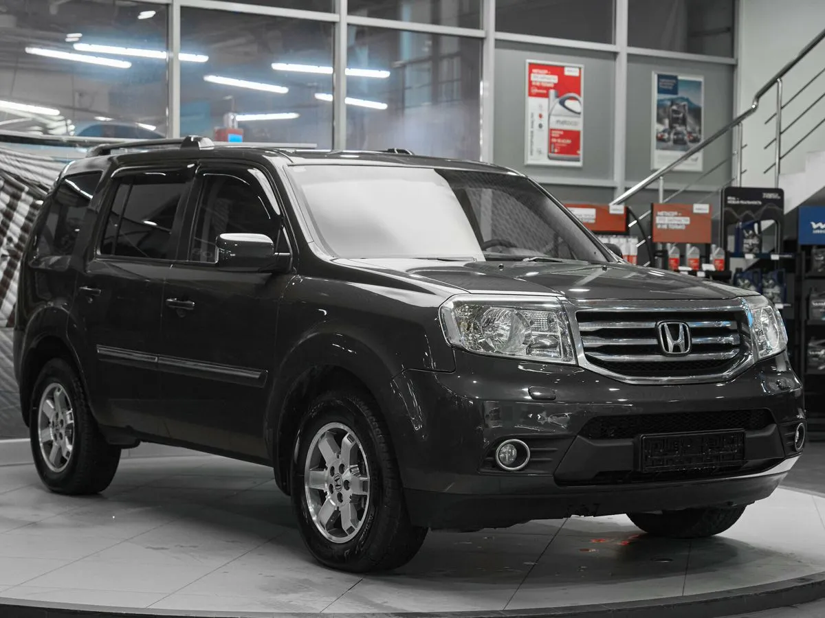 Honda Pilot II Рестайлинг · Executive Navi — фото 3