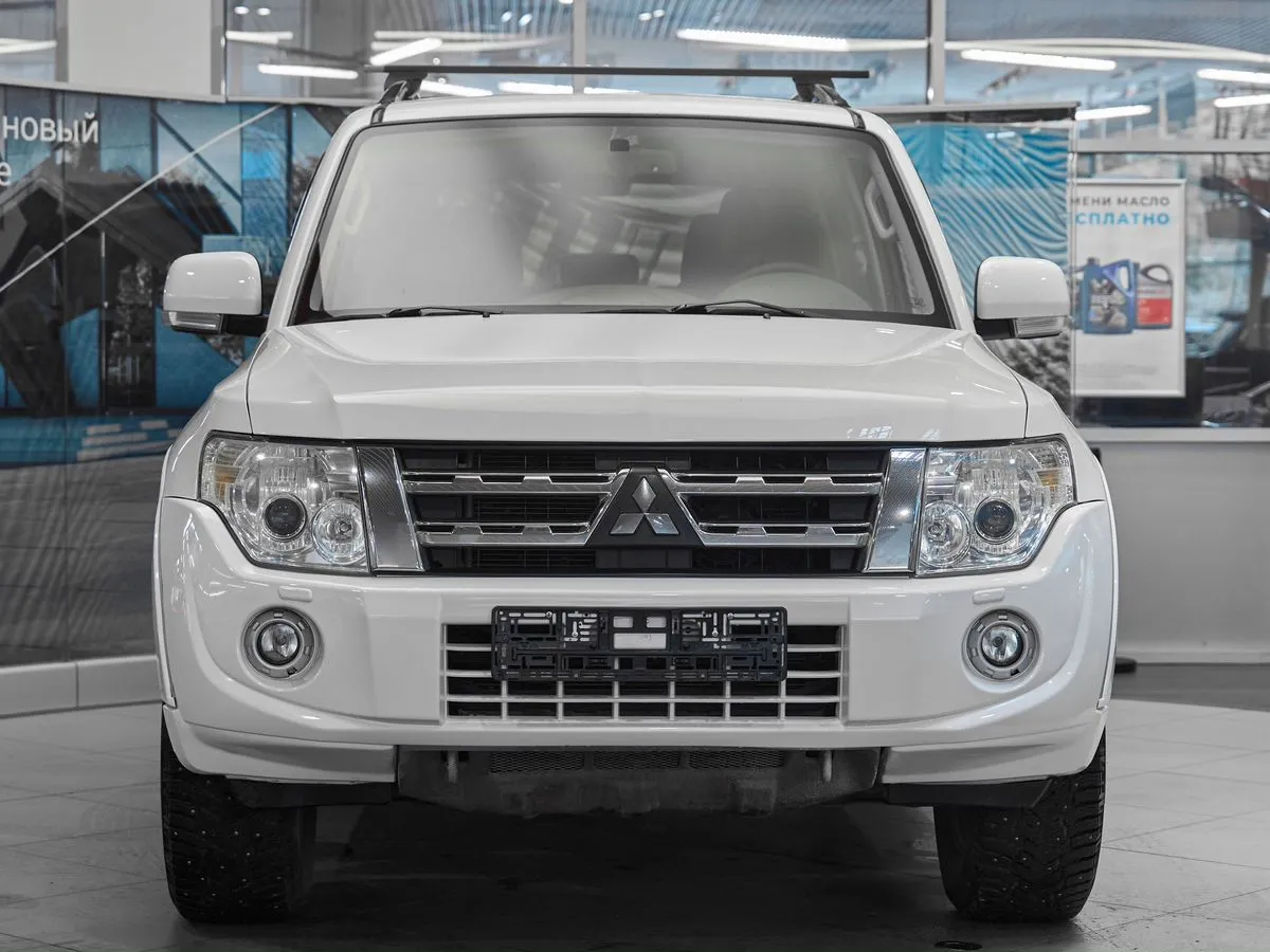 Mitsubishi Pajero IV Рестайлинг 1 · Intense — фото 2