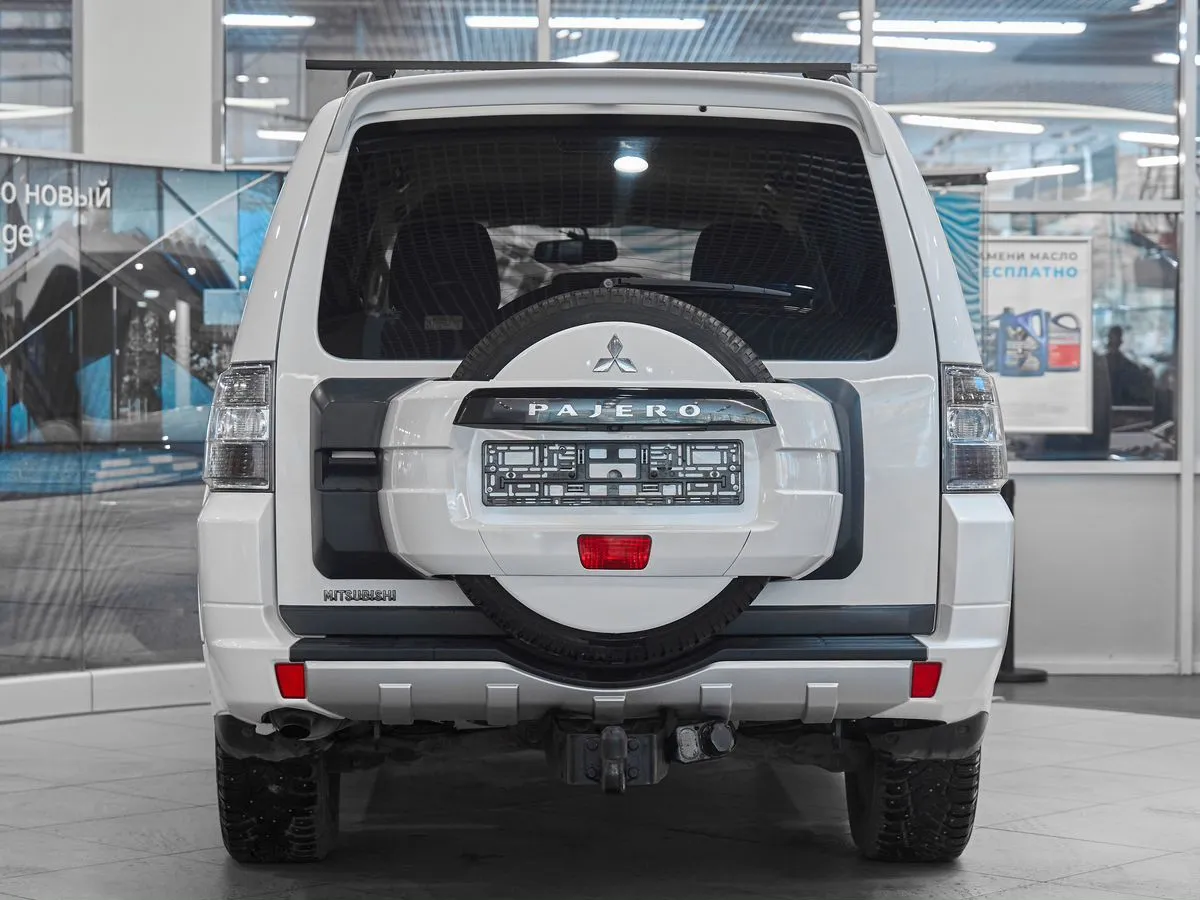 Mitsubishi Pajero IV Рестайлинг 1 · Intense — фото 5
