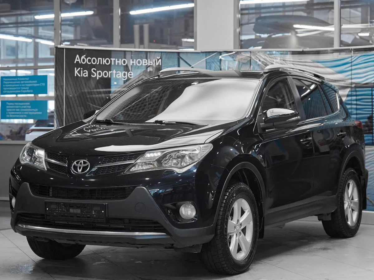 Toyota RAV4 IV (XA40) · Комфорт Плюс