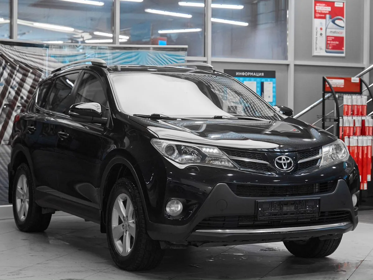 Toyota RAV4 IV (XA40) · Комфорт Плюс — фото 3